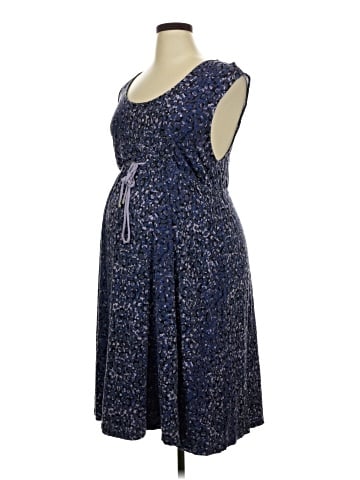 Liz Lange Maternity Casual Dress (view 1)