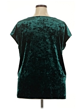 Vince Camuto Short Sleeve T-Shirt (view 2)