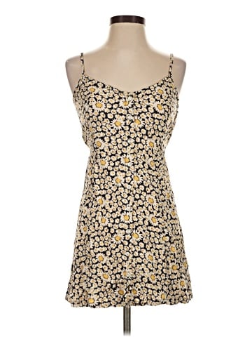 American Eagle Outfitters Casual Dress (view 1)