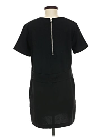 Essue Casual Dress (view 2)