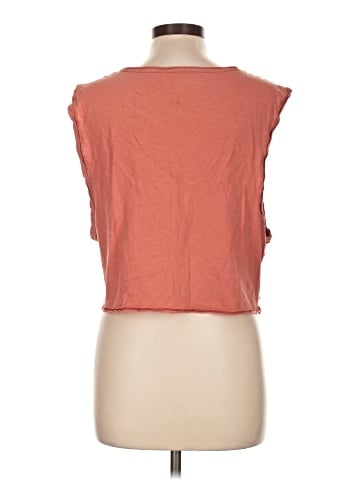 American Eagle Outfitters Sleeveless T-Shirt (view 2)