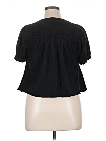 American Eagle Outfitters Short Sleeve Blouse (view 2)
