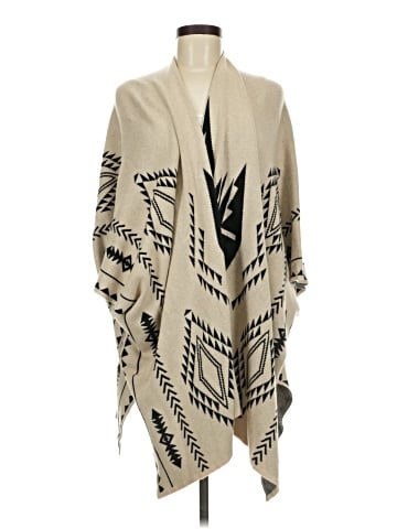 Charlotte Russe Poncho (view 1)