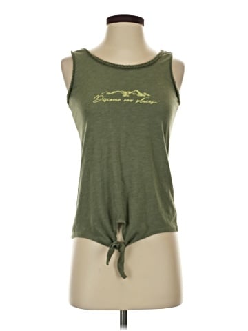 Maurices Sleeveless T-Shirt (view 1)