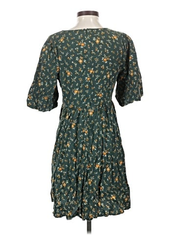 Madewell Poplin V-Neck Bubble-Sleeve Mini Dress in Fresh Sprigs (view 2)