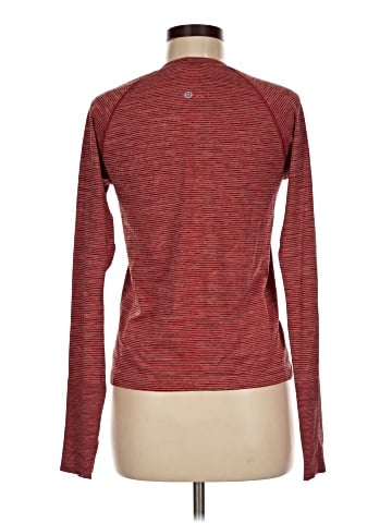Lululemon Athletica Long Sleeve T-Shirt (view 2)