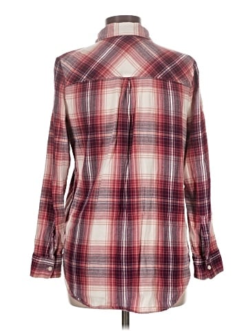 Mudd Long Sleeve Button-Down Shirt (view 2)