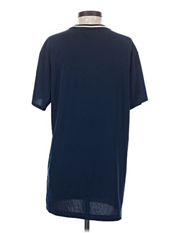 Nike Active T-Shirt (view 2)