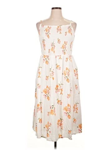 Old Navy Casual Dress (view 1)