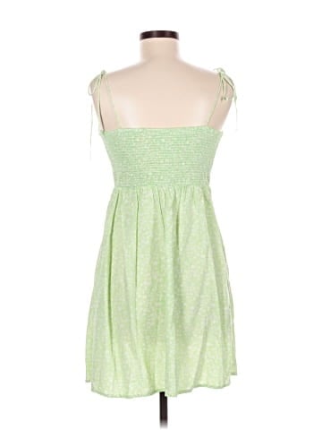 Old Navy Casual Dress (view 2)