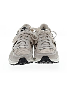 Nike Sneakers (view 2)