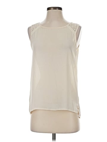 Tea n Rose Sleeveless Blouse (view 1)