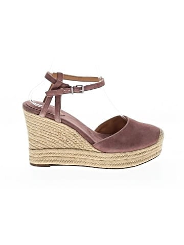 Crown Vintage Wedges (view 1)