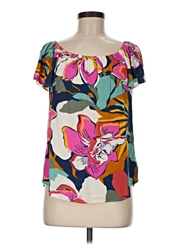 Tribal Short Sleeve Blouse (view 1)