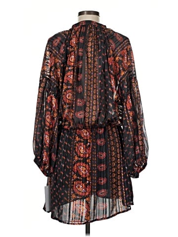 Goodnight Macaroon Casual Dress (view 2)