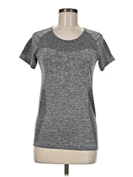 Nike Active T-Shirt (view 1)