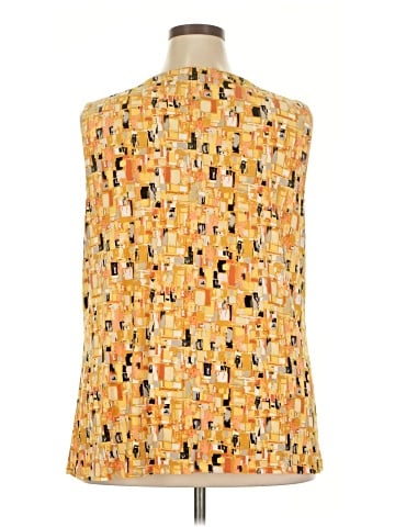 Kasper Sleeveless Blouse (view 2)