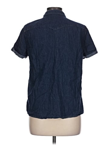 Levi's Short Sleeve Button-Down Shirt (view 2)