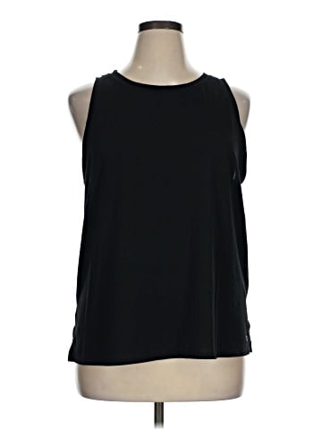 Gap Fit Sleeveless T-Shirt (view 1)