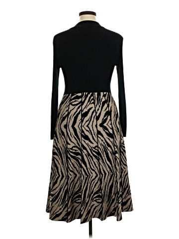 Sandra Darren Casual Dress (view 2)