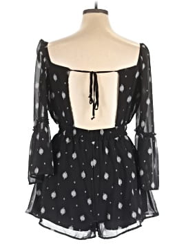 Mi ami Plus-Size Clothing On Sale Up To 90% Off Retail | ThredUp