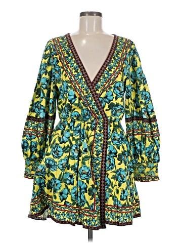 Alice + Olivia Casual Dress (view 1)