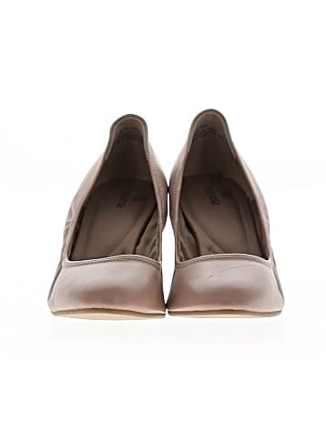 Susina Wedges (view 2)