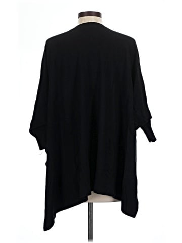 Masai Poncho (view 2)