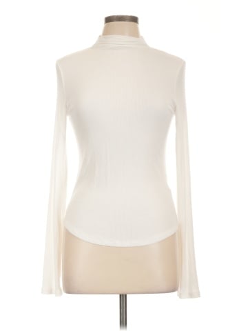 American Eagle Outfitters Turtleneck Sweater (view 1)