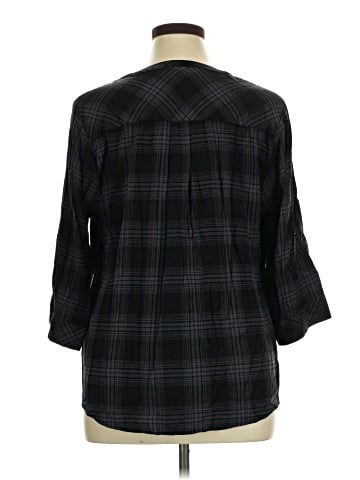 Torrid 3/4 Sleeve Blouse (view 2)