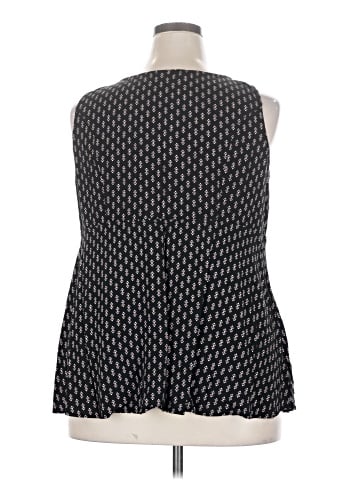 Torrid Tank Top (view 2)