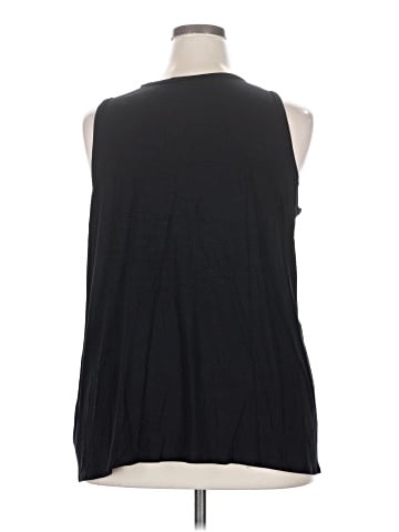 Old Navy Sleeveless T-Shirt (view 2)