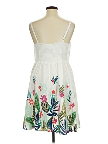 Old Navy Casual Dress (view 2)