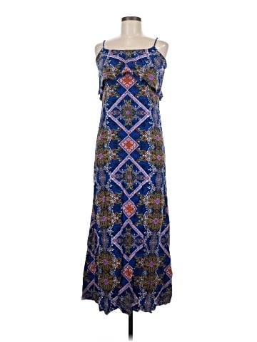 Xhilaration Casual Dress (view 1)