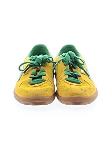 Puma Sneakers (view 2)
