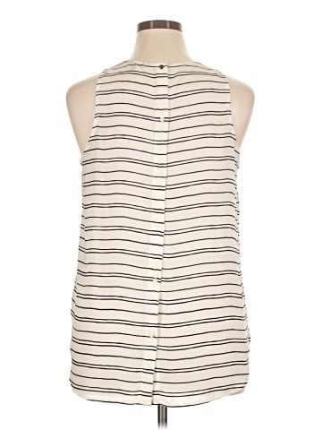 Who What Wear Sleeveless Top (view 2)