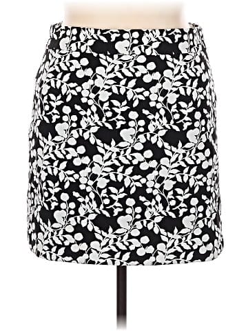 Ann Taylor LOFT Outlet Casual Skirt (view 1)