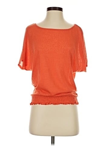 Outback Red Short Sleeve Top (view 1)