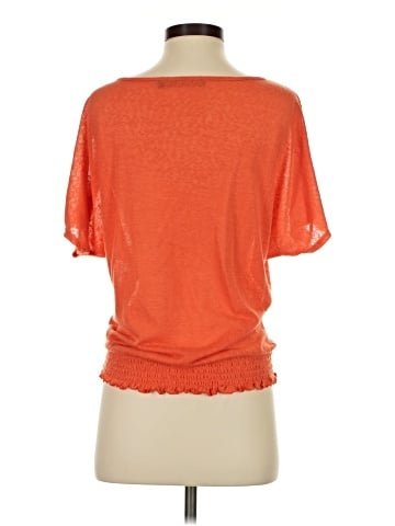 Outback Red Short Sleeve Top (view 2)