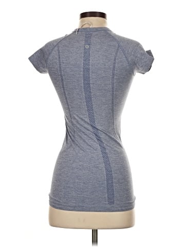 Lululemon Athletica Short Sleeve T-Shirt (view 2)