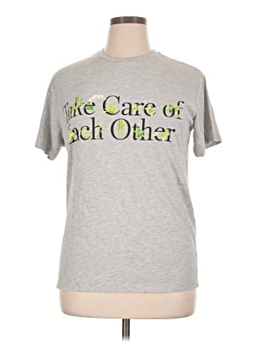 Zoe+Liv Short Sleeve T-Shirt (view 1)