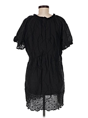 Old Navy Casual Dress (view 2)