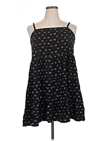 Old Navy Casual Dress (view 1)