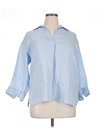 Uniqlo 3/4 Sleeve Button-Down Shirt (view 1)