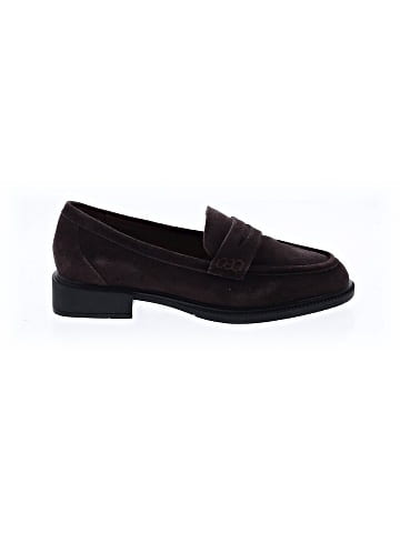 Intentionally ______ Flats (view 1)
