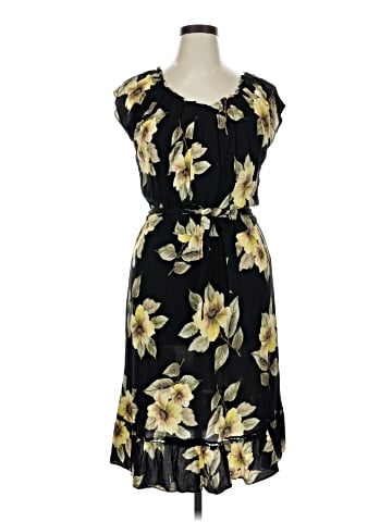 LC Lauren Conrad Casual Dress (view 1)