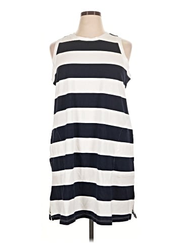 Old Navy Casual Dress (view 1)