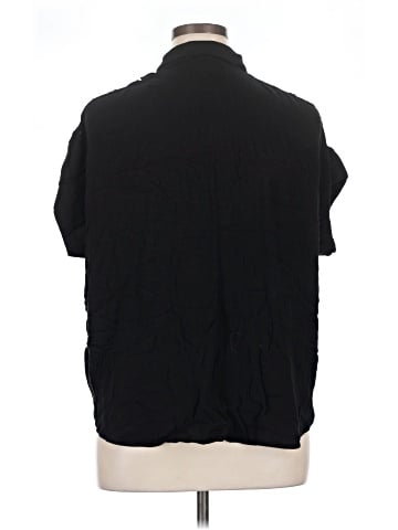 DR2 Short Sleeve Turtleneck (view 2)