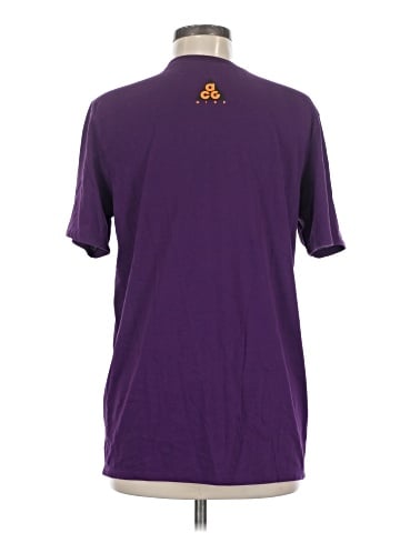 Nike Short Sleeve T-Shirt (view 2)