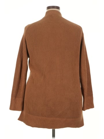 Max & Mia Cardigan (view 2)